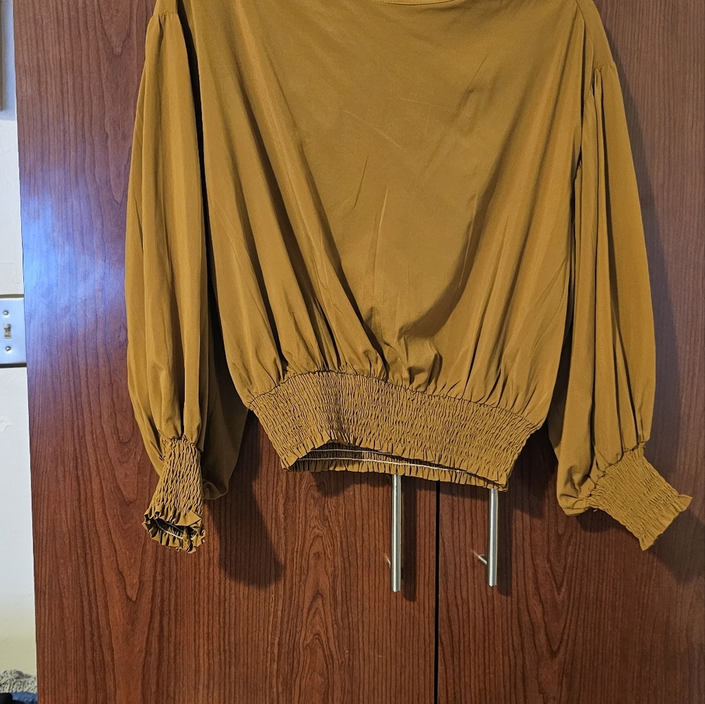 Women blouse
